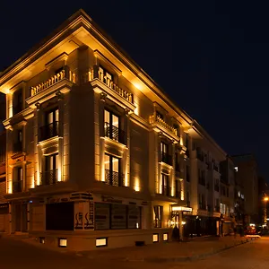 4* Otel Primero