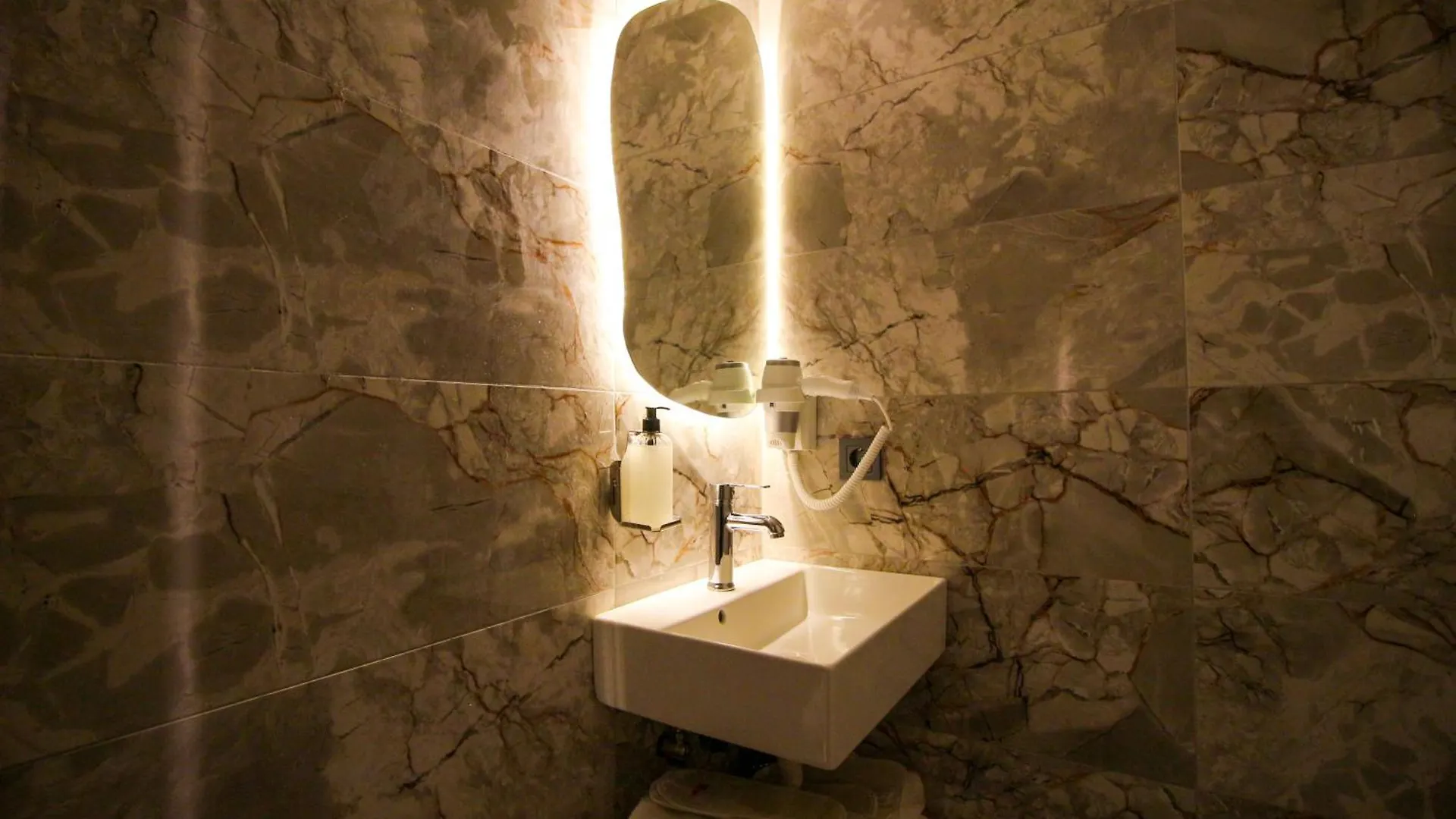Kaya Hotel Saw اسطنبول