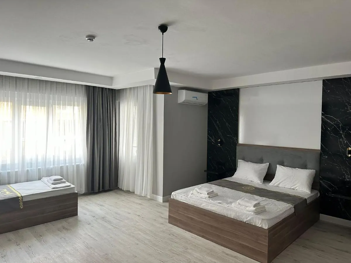 Kaya Hotel Saw