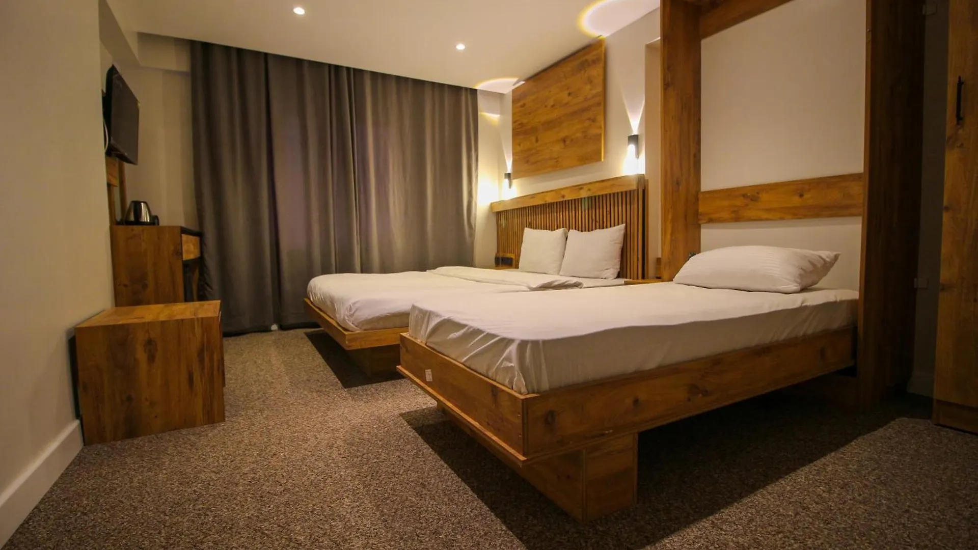 Kaya Hotel Saw 0*, İstanbul