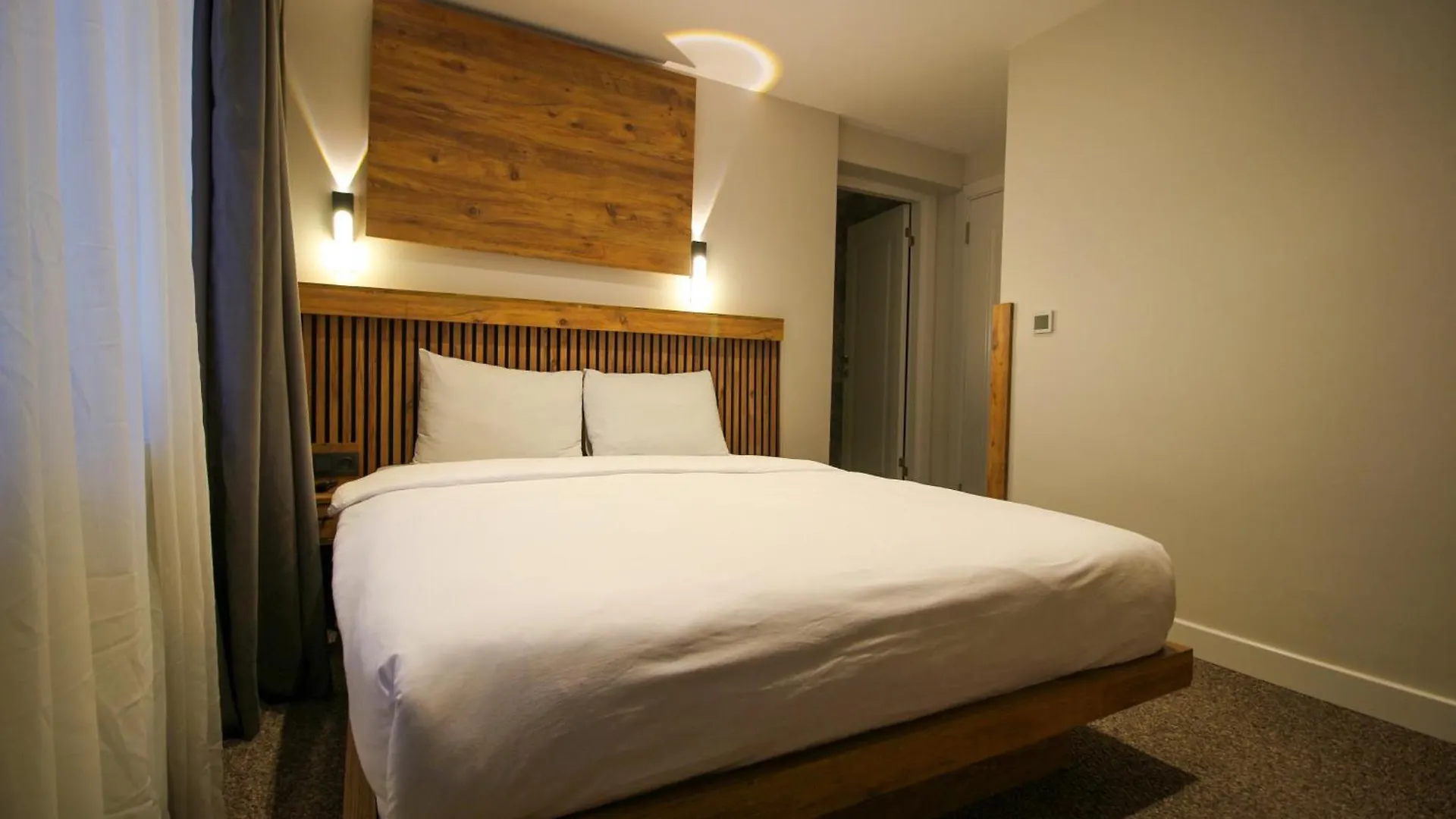 Kaya Hotel Saw Стамбул Турция